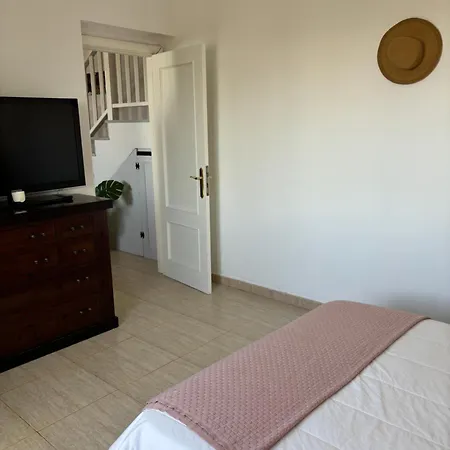 Casa Amplia Y Moderna De 3 En Complejo Con Piscina Casa de Férias