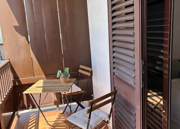 Casa Amplia Y Moderna De 3 En Complejo Con Piscina * קוסטה טגוויסה