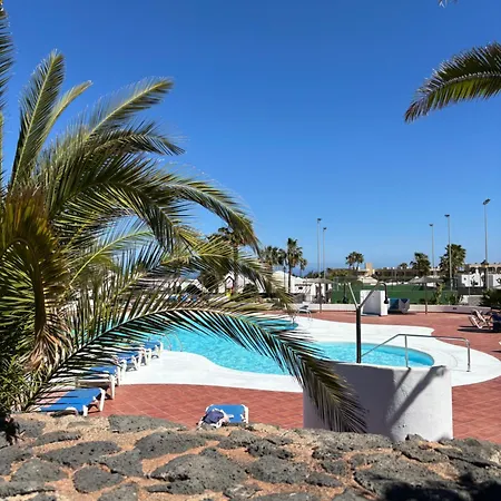 Casa Amplia Y Moderna De 3 En Complejo Con Piscina Costa Teguise